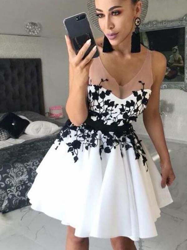 New Arrival Scoop Short White Homecoming Prom Dresses with Appliques, TYP1043