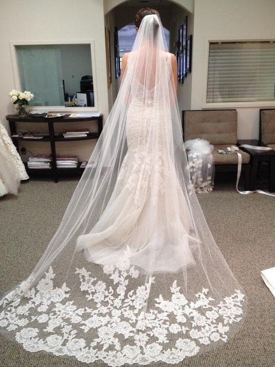Simple Delicate Tulle Long Wedding Veils For Wedding Party
