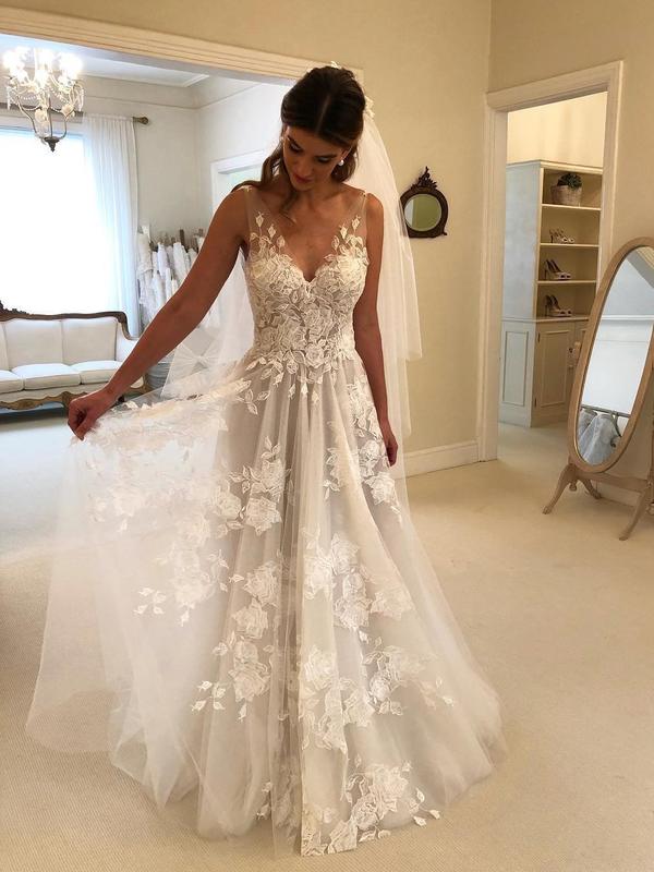 Lace Applique Ivory Beach Wedding Dresses V Neck Backless Wedding Dres Oktypes Lace Applique Ivory Beach Wedding Dresses V Neck Backless Wedding Dres Oktypes